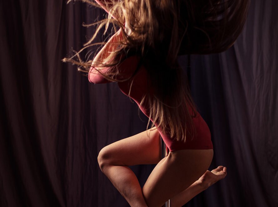 pole dance